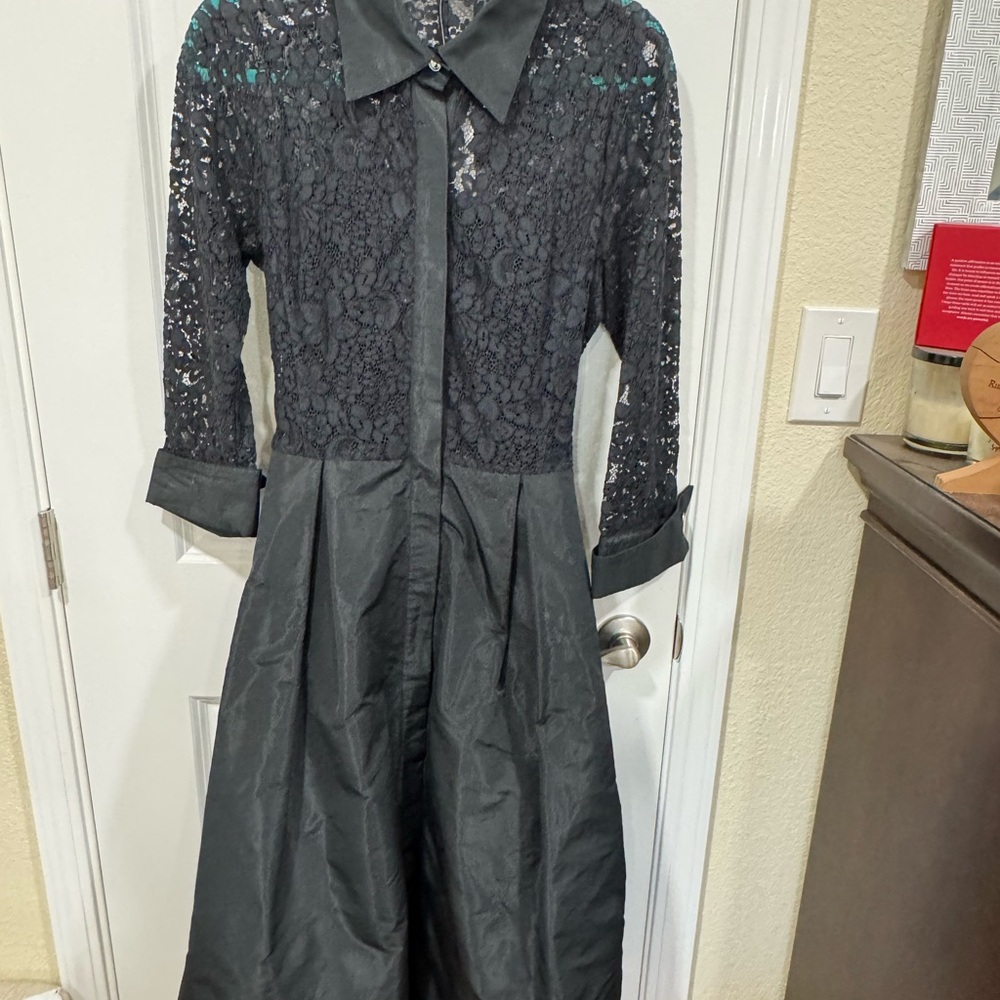 Teri Jon by Rickie freeman Black Lace Collared Dress